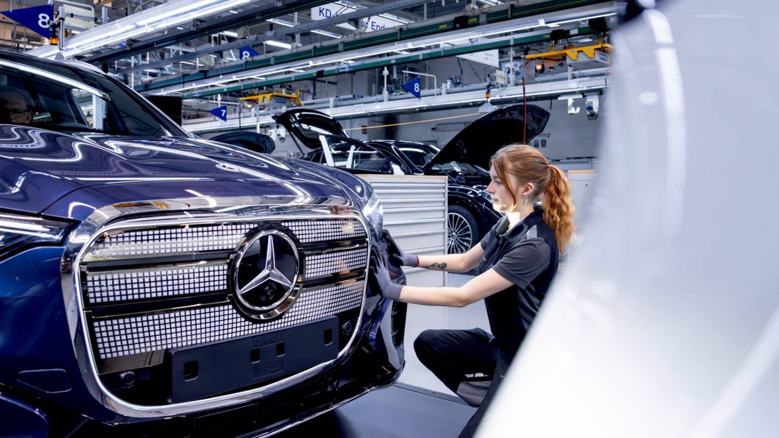 Ξεκίνησε η παραγωγή της νέας ηλεκτρικής Mercedes GLC